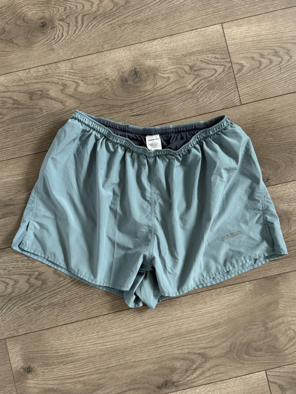 Patagonia Men’s Shorts - L - Baggies Teal Gray Lightweight Lined Elastic Waist